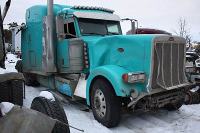 Peterbilt 389 Salvage Truck