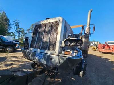 Peterbilt 389 Salvage Truck