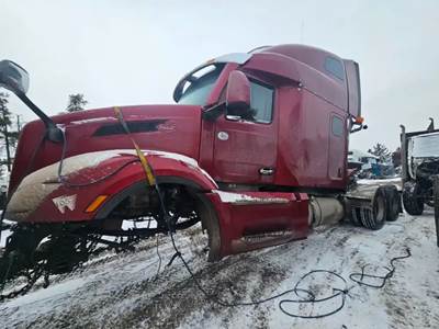 Peterbilt 579 Salvage Truck