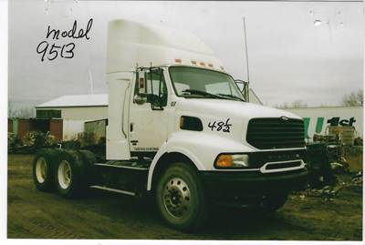 Sterling 9513 Salvage Truck