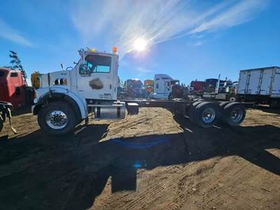 Sterling L7500 Salvage Truck