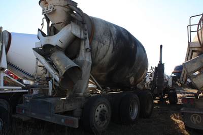 Sterling L9500 Salvage Truck