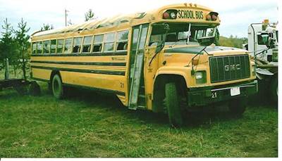 Blue Bird Bus, M105633 66 Pass, 2002 Year Vin 10076376,   Vehicle Crushed And