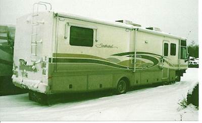 2000 Motorhome Other MH0016 Motor Home  Yard 3 Right   White  1FCNF53S5Y0A09514