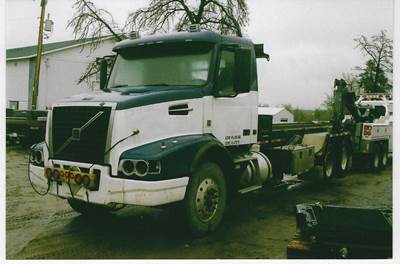 Volvo VHD Salvage Truck