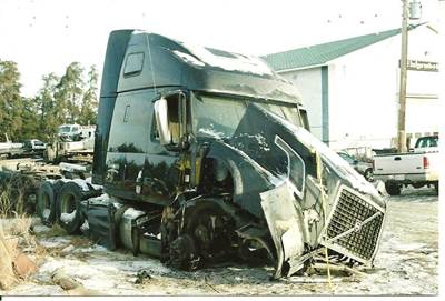 Volvo VNL64T Salvage Truck