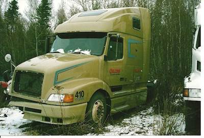 Volvo VNL64T Salvage Truck