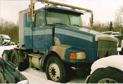 Volvo WIA Salvage Truck