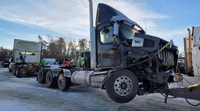 Western Star 47X Salvage Truck
