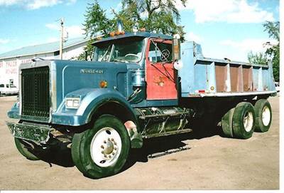 Western Star 4864F Salvage Truck