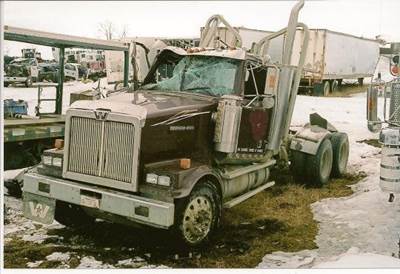 Western Star 4900FA Salvage Truck