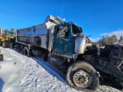 Western Star 4900FA Salvage Truck