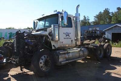 Western Star 4900FA Salvage Truck
