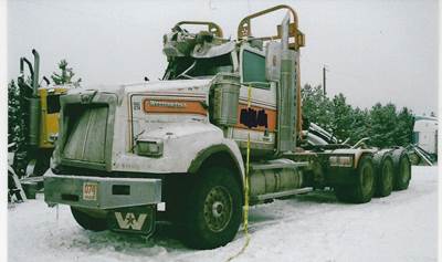 Western Star 4900SA Salvage Truck