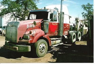 Western Star 4900SA Salvage Truck