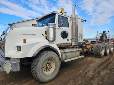 Western Star 4900SA Salvage Truck