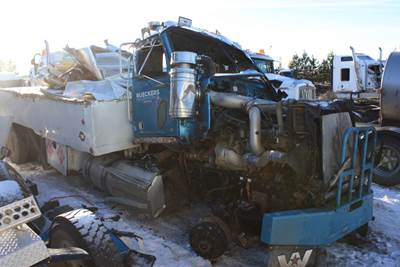 Western Star 4900SB Salvage Truck