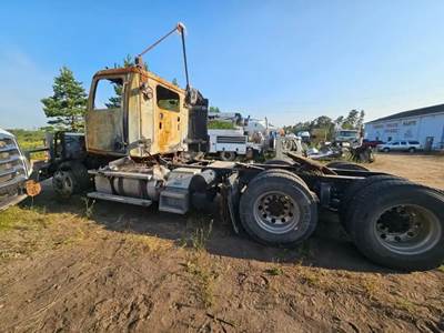 Western Star 5700 Salvage Truck