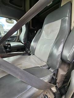 Freightliner Cascadia 125 Seat