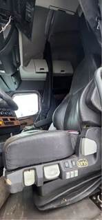Freightliner Cascadia 126 Seat