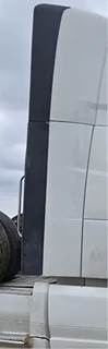 Volvo VNL Sleeper Fairing