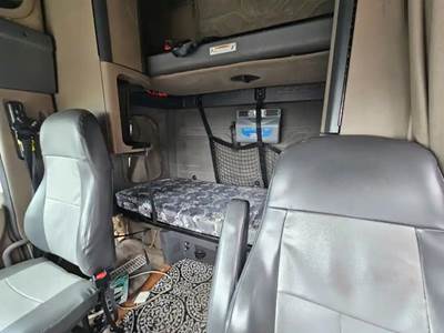 Freightliner Cascadia 125 Sleeper Part