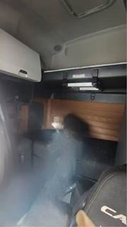 Freightliner Cascadia 126 Sleeper