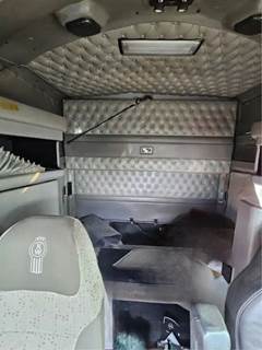 Kenworth T660 Sleeper