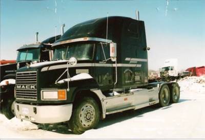 Mack CH613 Sleeper