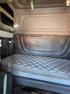 Peterbilt 367 Sleeper