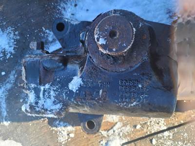 TRW/ROSS TAS65 Steering Gear / Rack for a 2012 Peterbilt 330