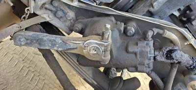 TRW/ROSS TAS85 Steering Gear / Rack for a 2000 Kenworth W900