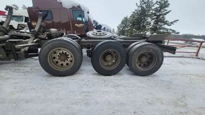 Hendrickson T800 Suspension for a 2016 Kenworth T800