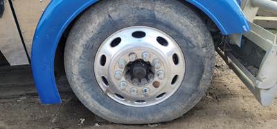 Peterbilt 379 Tire