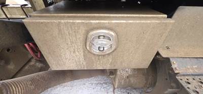 International HV613 Tool Box