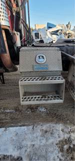 Kenworth T800 Tool Box