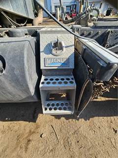 Peterbilt 367 Tool Box