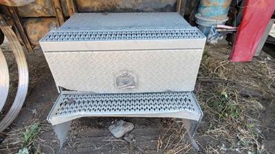 Peterbilt 378 Tool Box