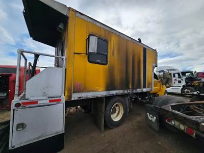 2011 Ford F750 Van Body