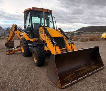 2008 JCB 3CX Backhoe - Bucket