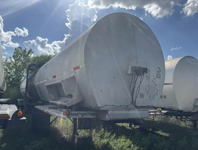 Brenner Tandem Axle Aluminum Asphalt / Hot Oil Tank Trailer - Spring, Fixed Axle