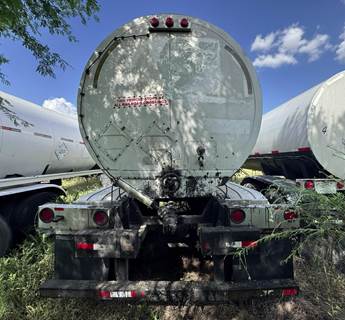 1999 Brenner 7,500 gal insulated aluminum