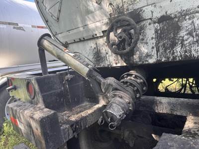 1999 Brenner Tandem Axle Aluminum Asphalt / Hot Oil Tank Trailer - Spring, Fixed Axle