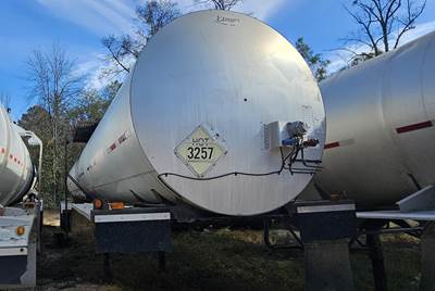 Etnyre Tandem Axle Mild Steel Asphalt / Hot Oil Tank Trailer - Air Ride, Fixed Axle