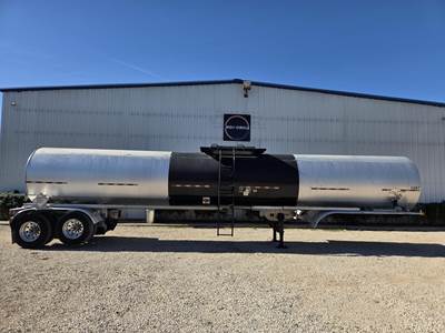 Etnyre 43ft Tandem Axle Aluminum Asphalt / Hot Oil Tank Trailer - Air Ride, Fixed Axle