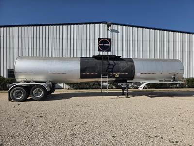 Etnyre 42ft Tandem Axle Aluminum Asphalt / Hot Oil Tank Trailer - Air Ride, Fixed Axle