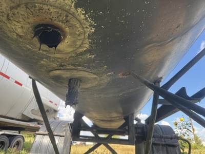 1993 Etnyre Tandem Axle Mild Steel Asphalt Hot Oil Tank Trailer Spring Fixed Axle