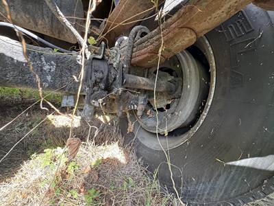 1987 Fruehauf Tandem Axle Mild Steel Asphalt Hot Oil Tank Trailer Spring Fixed Axle
