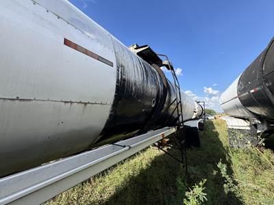 1987 Fruehauf Tandem Axle Mild Steel Asphalt Hot Oil Tank Trailer Spring Fixed Axle