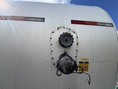 1987 Fruehauf Tandem Axle Mild Steel Asphalt Hot Oil Tank Trailer Spring Fixed Axle